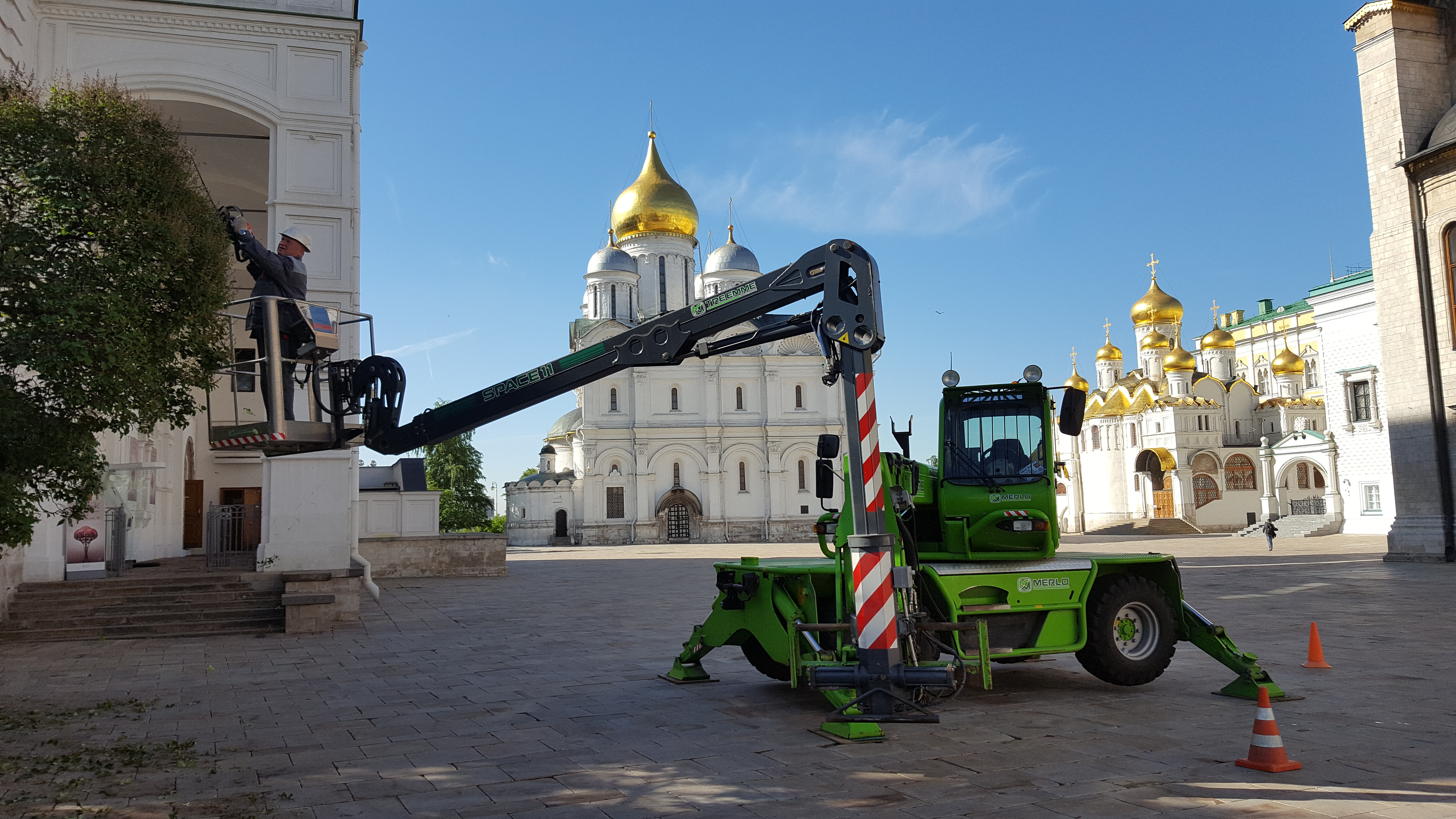 Обслуживание территории Кремля